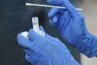 China implementa hisopados anales para testeos de coronavirus: conocé las razones