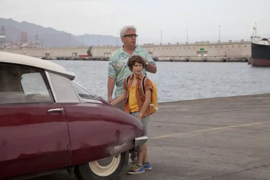  EL MEJOR VERANO DE MI VIDA. Comedia familiar.