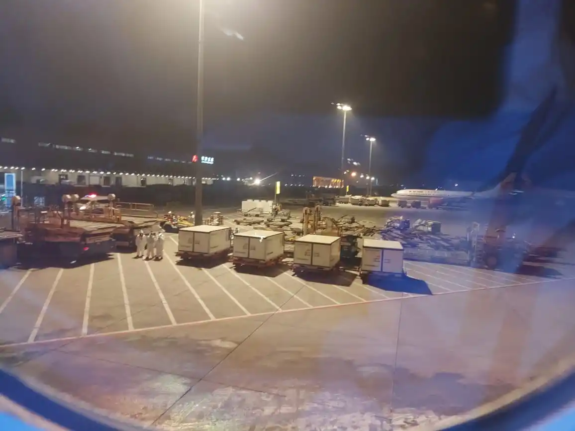 Sinovac: Chile recibe casi dos millones de dosis e inicia la vacunación masiva