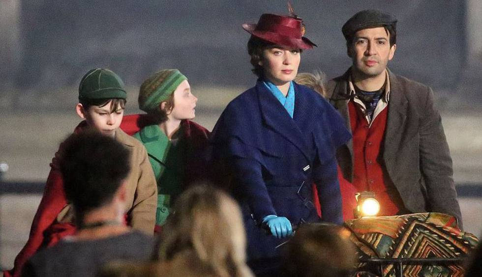  EL REGRESO DE MARY POPPINS. La nana vuelve a las vidas de Michael y su hermana, ahora adultos. Esta vez, interpretada por Emily Blunt.