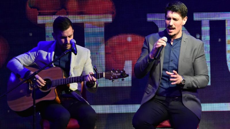 IL NUOVO. Facundo Villagrán y Benjamín Zubiaurre, voces líricas en el show.   