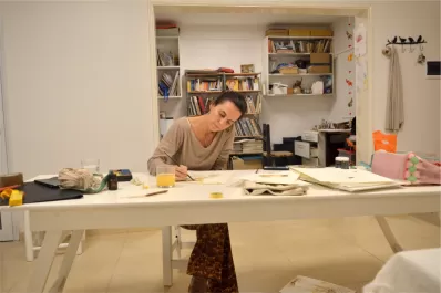 Una artista plástica tucumana realiza una exposición virtual en 360º