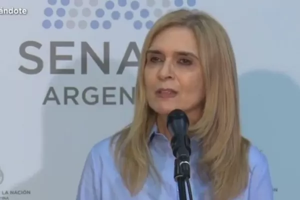 Elías de Pérez reclamó que le quitan las vacunas a nuestros viejos