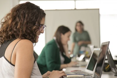 Investigación científica: la Nación lanza un programa de becas millonarias con temática abierta