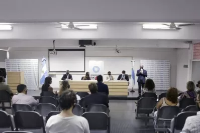 El gobierno tucumano ultima detalles para hacer realidad la vuelta a clases presenciales