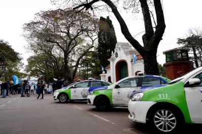 Echaron a 400 policías que se habían sublevado frente a la Quinta presidencial de Olivos