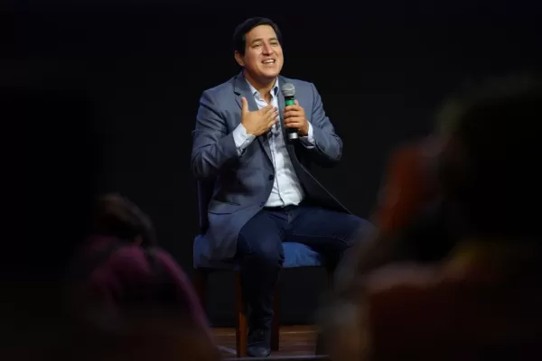 No se sabe aún con quién Arauz iría al balotaje en Ecuador