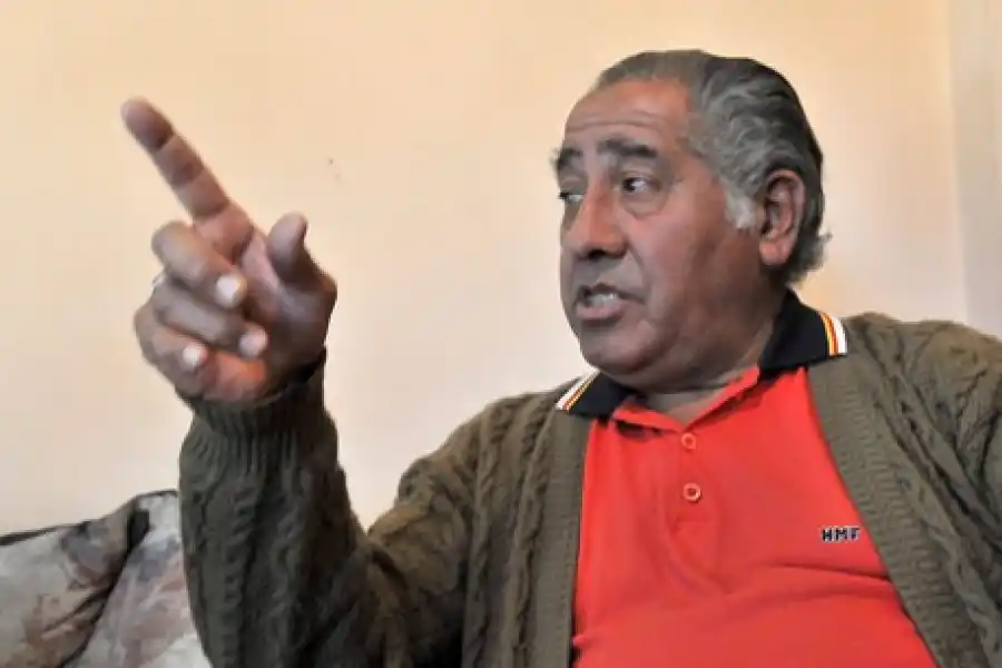 UNA REFERENCIA. Los pescadores le dijeron a Luis Castillo que una mujer vestida de blanco se les presenta y señala al centro de El Cadillal.