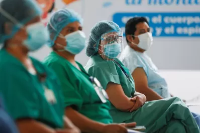 Perú extiende hasta fines de mes la cuarentena en sus 32 provincias