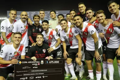 Copa Argentina: River goleó en su debut y podría ser rival de Atlético