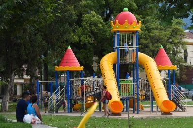 La nueva plaza de la Rinconada le da aire nuevo a la zona