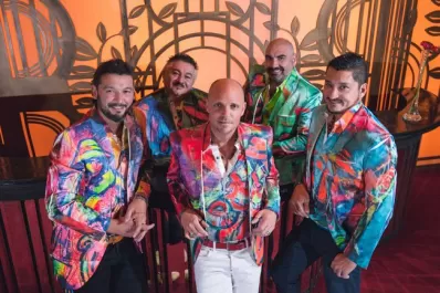 Los Tekis regresan al escenario con el carnaval adentro
