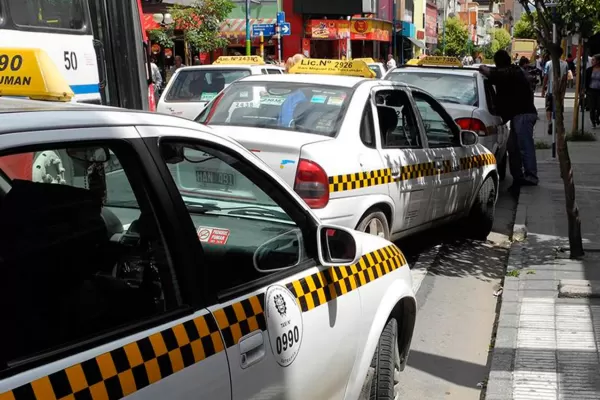 Inseguridad: taxistas denuncian que sufren hasta 50 asaltos los fines de semana