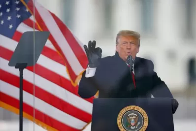 Donald Trump fue absuelto otra vez por el Senado