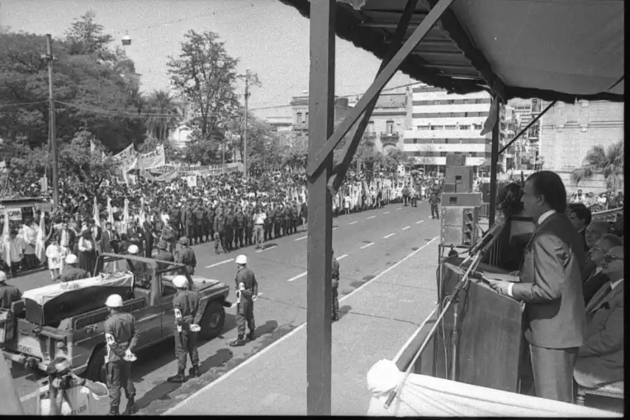 Galería de fotos: la relación especial que Menem generó con Tucumán