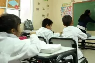 Convocan a un aplauso para los maestros que volverán a las aulas