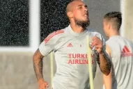 Maidana volvió con todo y participó del entrenamiento de River