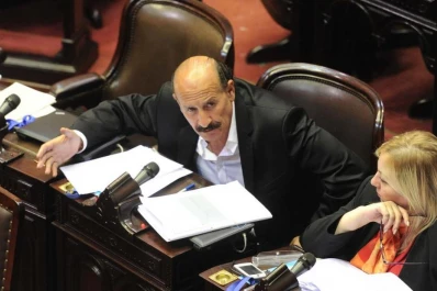 Jorge Yoma contra la DAIA: sátrapas, comerciantes, racistas