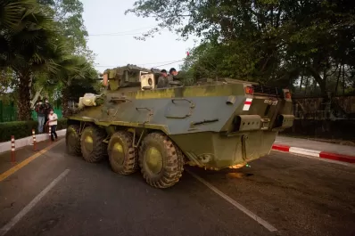 Aumenta la tensión en Myanmar