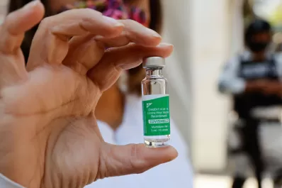 La OMS pide a los laboratorios a respetar sus acuerdos con el mecanismo Covax