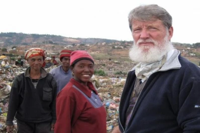 Un sacerdote argentino fue nominado al Premio Nobel de la Paz
