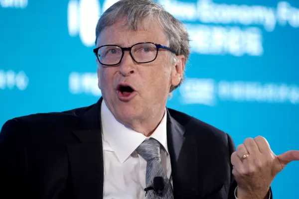 Bill Gates: “la fabricación de acero y cemento altera el clima”