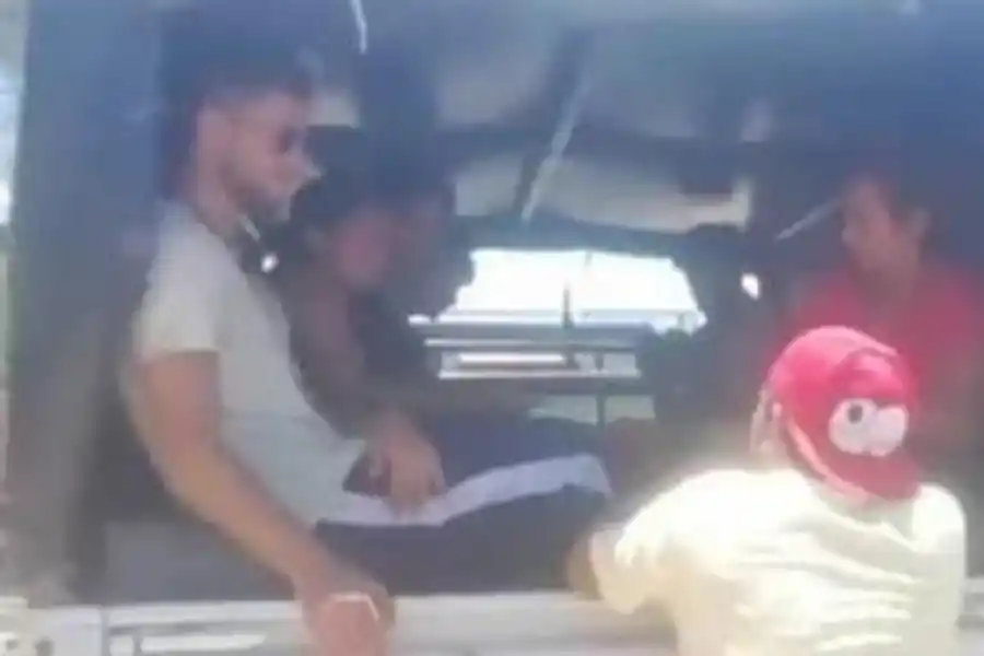 Santi Maratea fue a entregar camionetas a Salta y lo tuvo que rescatar la policía