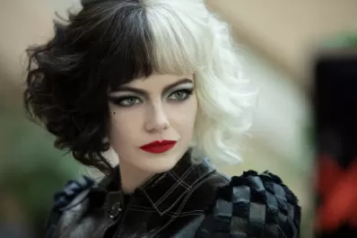 Cruella: estrenó el tráiler de la película sobre la villana de 101 dálmatas