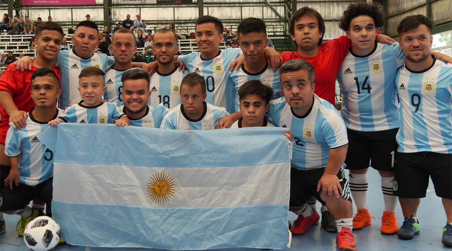 EN 2018. La primera Selección Argentina de Fútbol de Talla Baja.