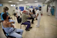 Mayores de 70: el poder vacunarnos es un alivio