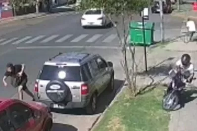 Le otorgarán una medalla al valor a un policía que mató a un motochorro