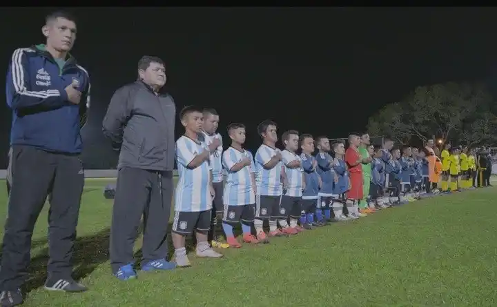 Primer Mundial: convocaron a dos tucumanos para la Selección Argentina de fútbol de talla baja
