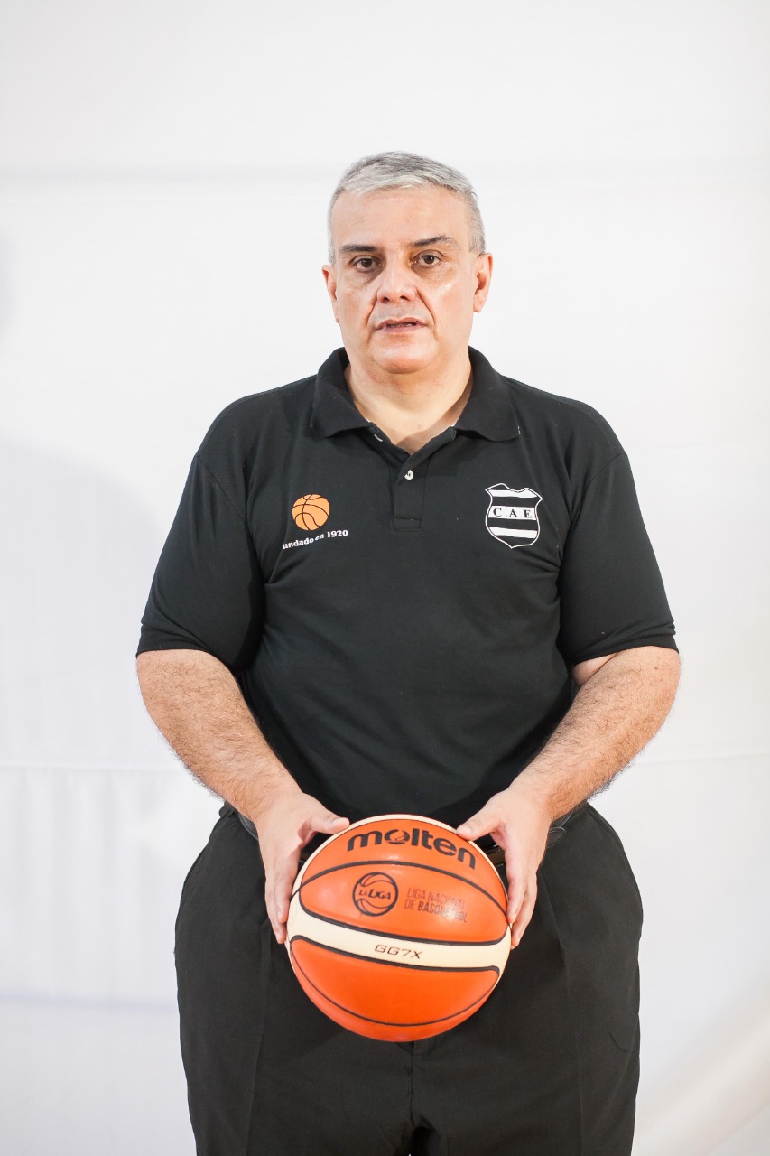CONFIANZA. El entrenador,Gabriel Albornoz, destacó la entrega y la capacidad de sus dirigidos.  