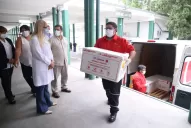 Tras la renuncia de Ginés, llegaron a Tucumán 19.500 dosis de la vacuna Covishield 