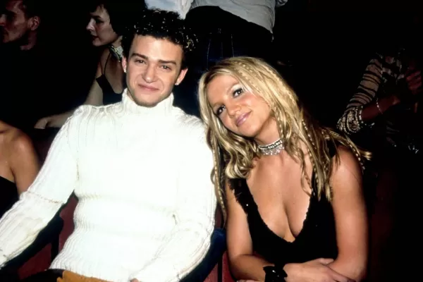 Framing Britney Spears: machismo, salud mental y la caida de la estrella pop