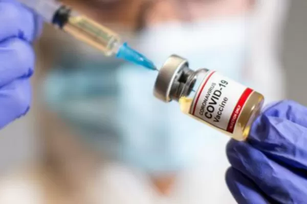 Covid-19: la OMC pide al Reino Unido donar las vacunas sobrantes a los países más pobres