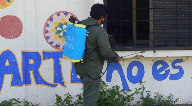 Las escuelas en Tucumán están sucias pero sin problemas de infraestructura, según un funcionario del PE