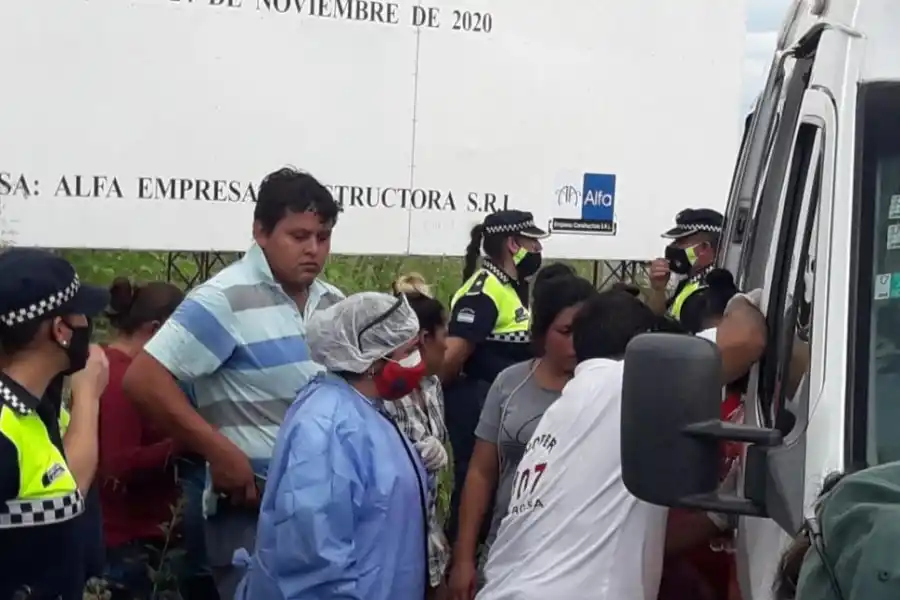 DOLOR INDESCRIPTIBLE. La madre de Brian Galván se desvaneció y fue asistida por el servicio 107.