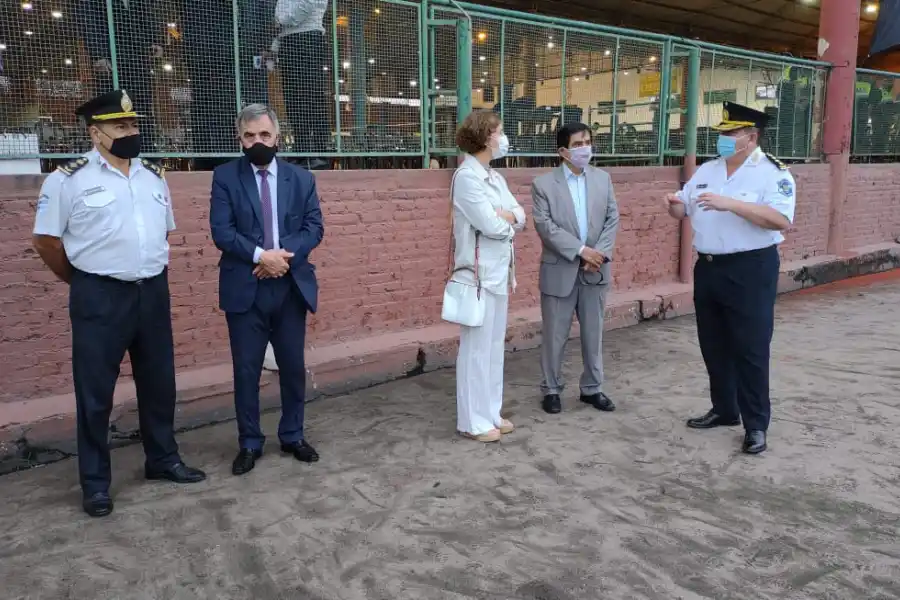 Más de 500 jóvenes rindieron el examen para ingresar al Instituto de Policía