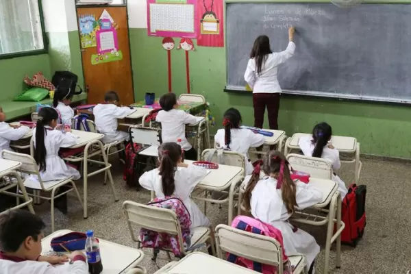 Así será la vacunación a docentes en todo el país