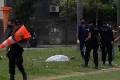 Lo acribillaron con 12 balazos en el entierro de su hermano asesinado