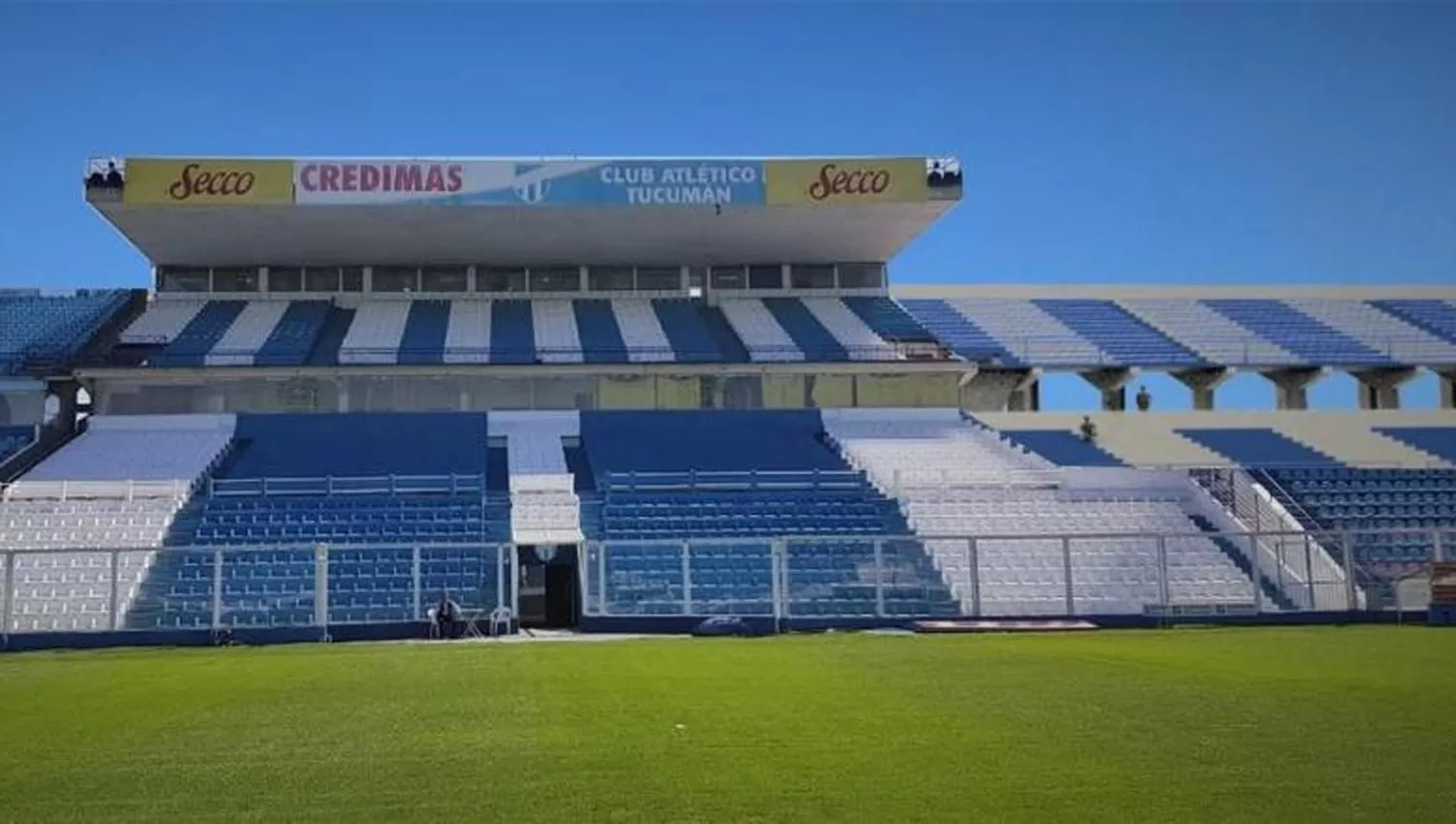 Estadio José Fierro.