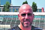 El DT tiene que estar todo el tiempo metido en el trabajo, según Barone