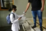 Los padres no saben cómo se organizarán en época de clases