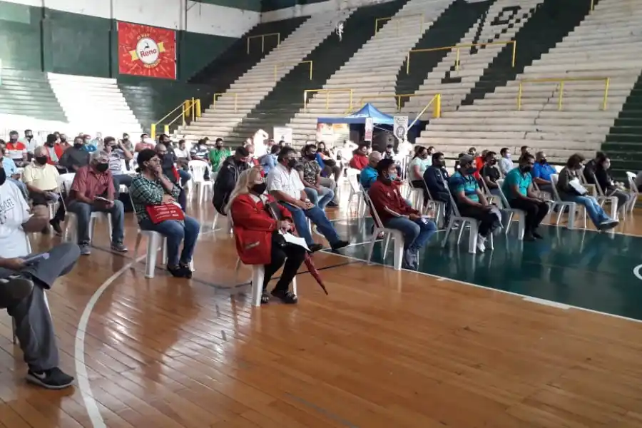 La oficina móvil de Antecedentes atendió a más de 500 personas en la capital y en Tafí del Valle