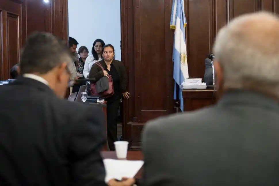 CON CARA DE ESPANTO. Virginia Mercado mantuvo contactos con allegados de los Gómez.  