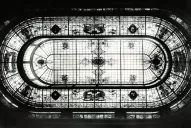 Tucumán retro: la claraboya modernista de 25 y Mendoza