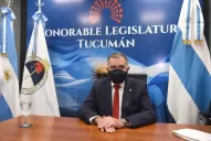 Jaldo reclama que se eche a funcionarios que se hayan vacunado por fuera del sistema