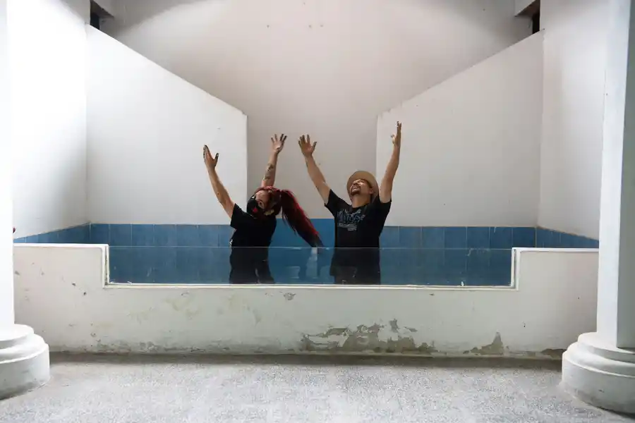 PILA BAUTISMAL. En este lugar se convertía a los creyentes de la Iglesia. LA GACETA/FOTO DE FLORENCIA ZURITA