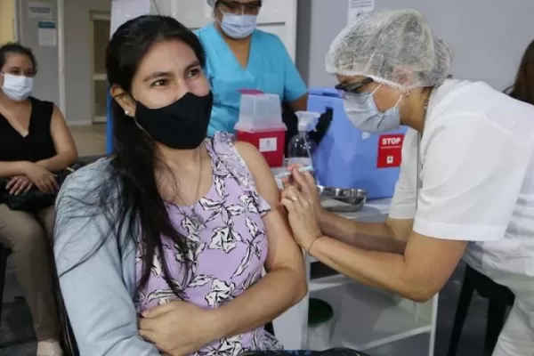 Tucumán: por la falta de vacunas, reprograman la aplicación de la segunda dosis de Sinopharm y Sputnik V